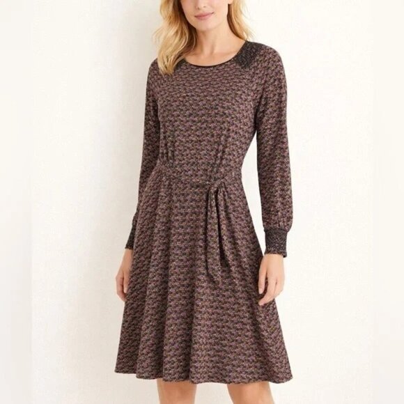 Boden Dresses & Skirts - Boden Grace Smocked Jersey Long Sleeve Dress Black Water Lillies Size 12R